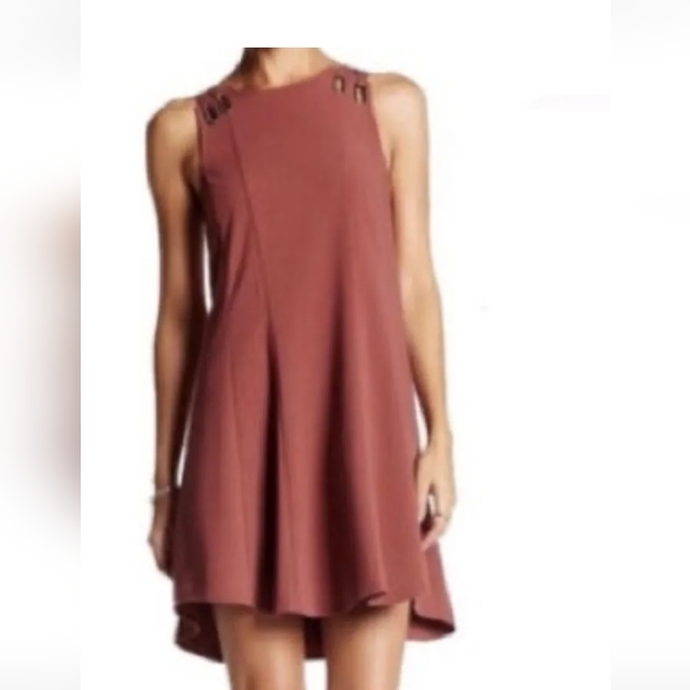 Free people Baby Love Trapeze Rust colored mini swing dress Grommet shoulders Sm